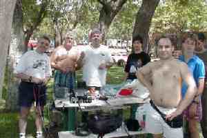 lobos_5ene03_01.jpg 209KB